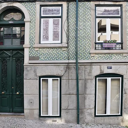 Brothers Hostel Lisbon
